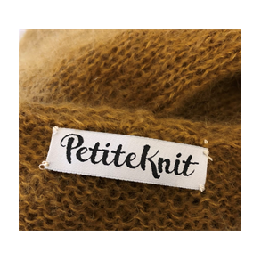 PETITE KNIT tag / nakkemerke